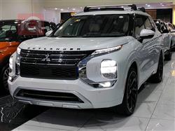 ميتسوبيشي اوتلاندر